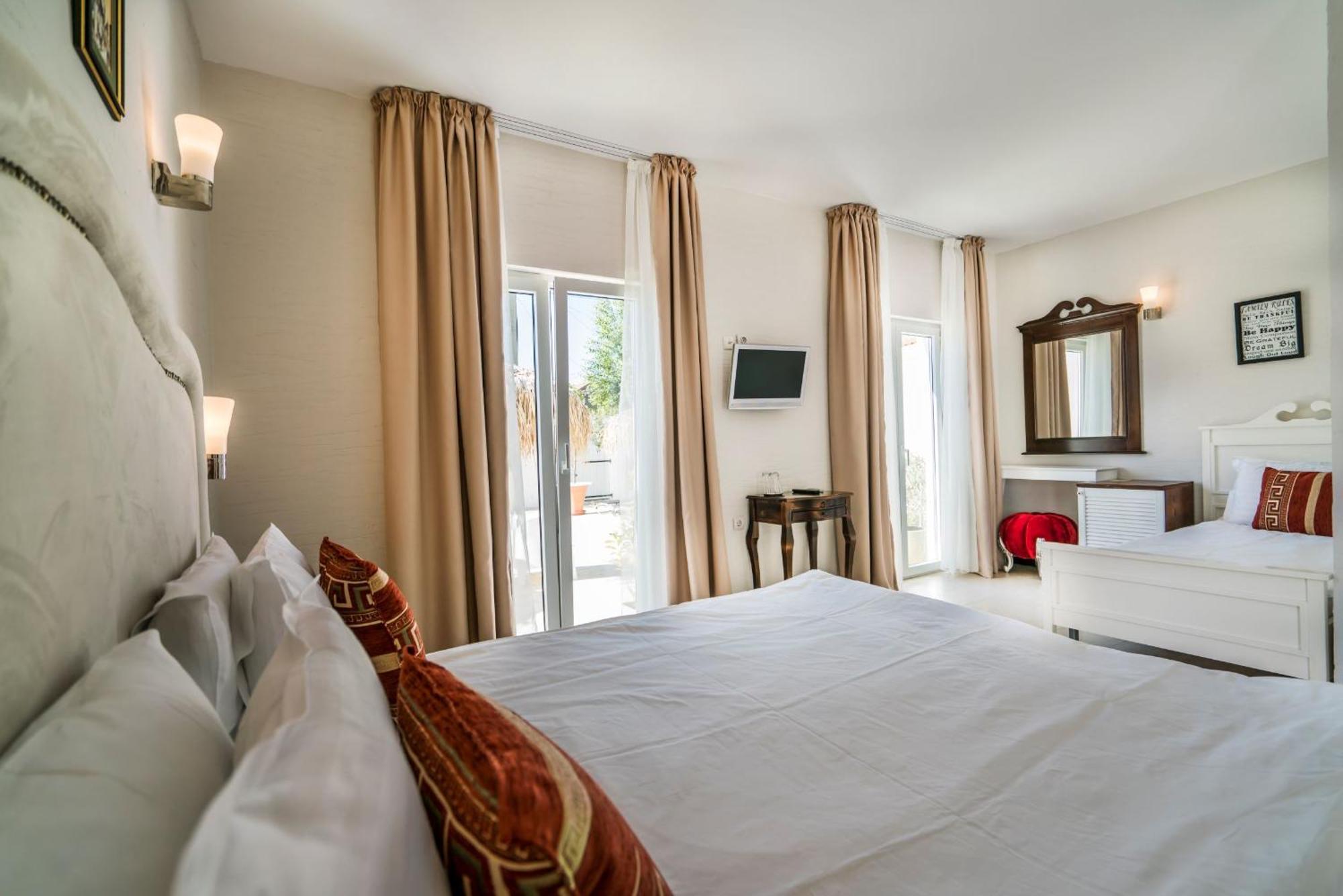 Hotel Maris Vama Veche Esterno foto